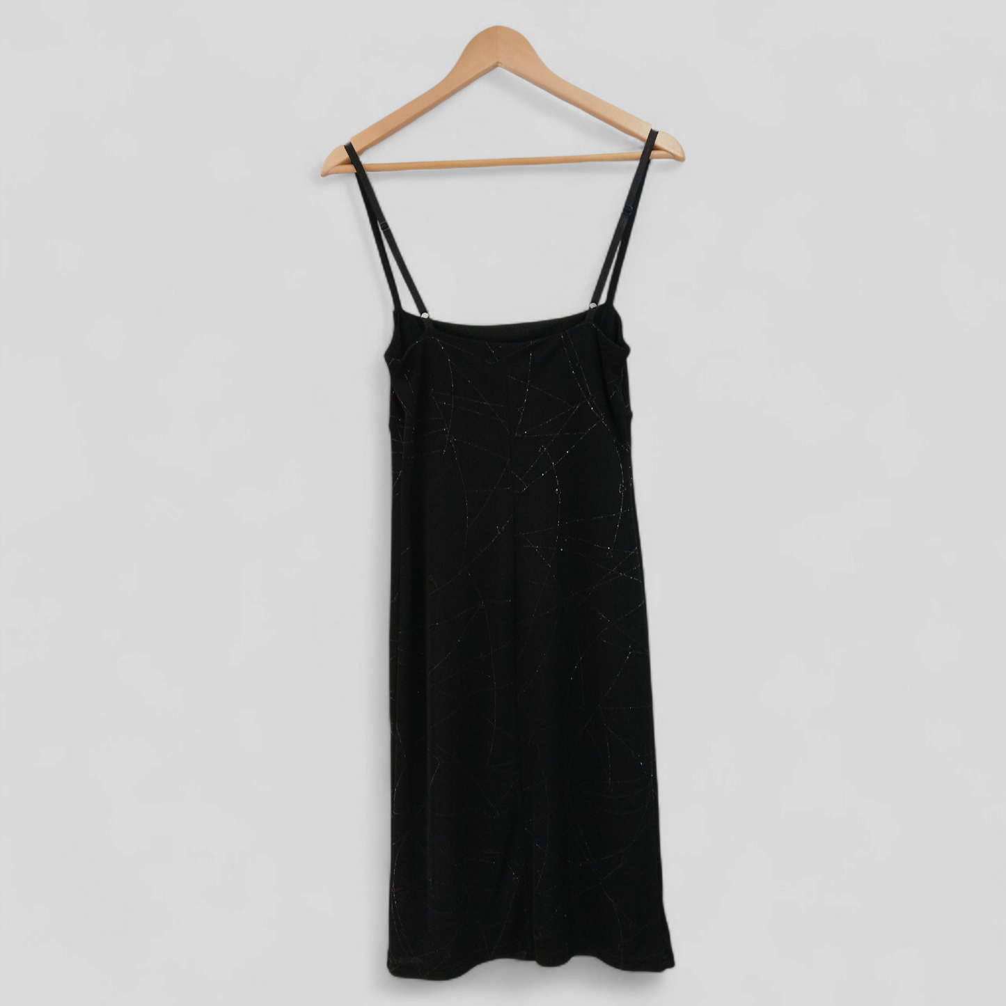 (10) Equipment | Dress
