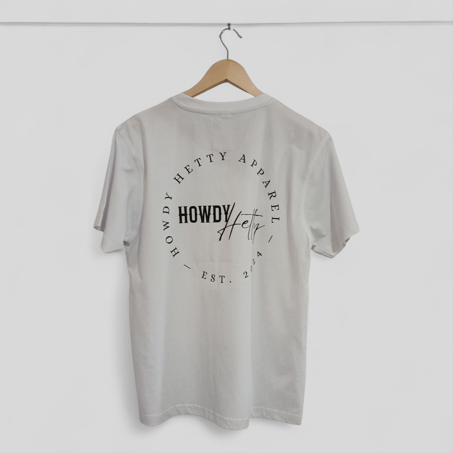 (S) BNWT | Howdy Hetty | White Apparel Tee