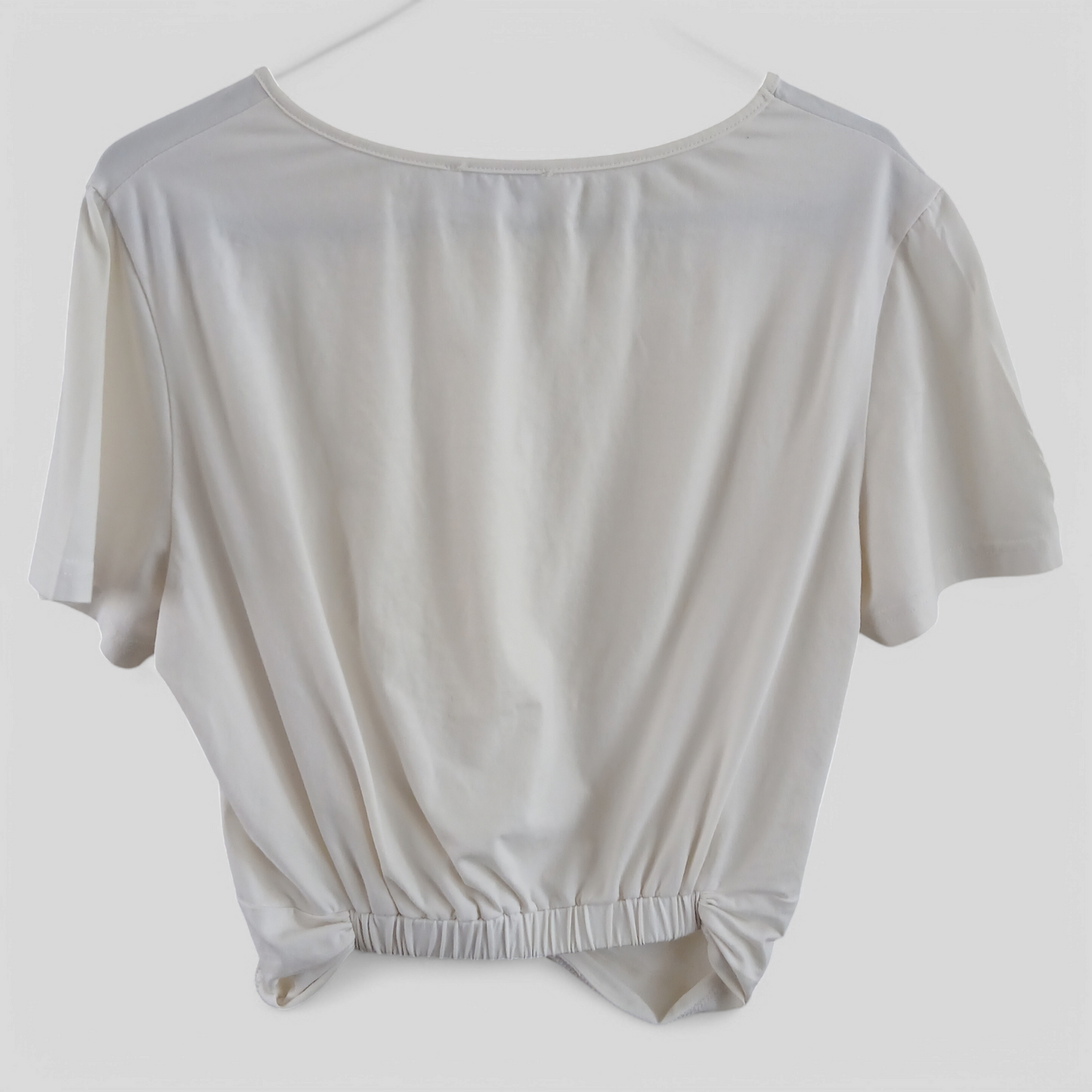 (10/M) Esther&Co | Twist Front White Crop