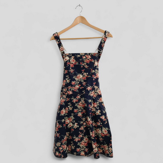 (810) Floral Pinafore