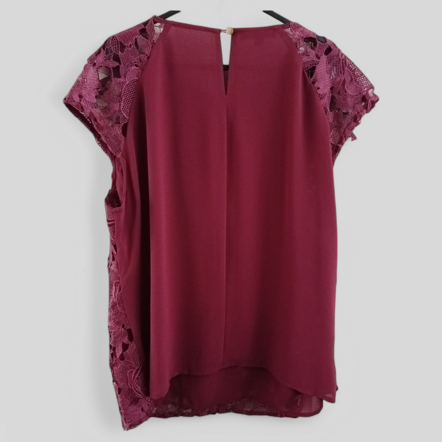 (L) Liz Jordan | Maroon Blouse