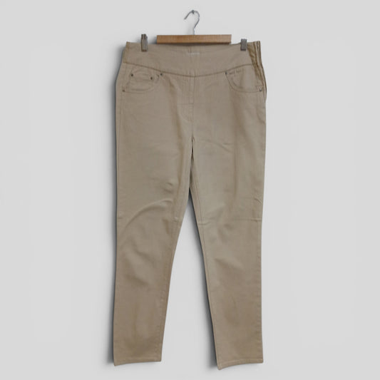 (14) Established | Cream Pants