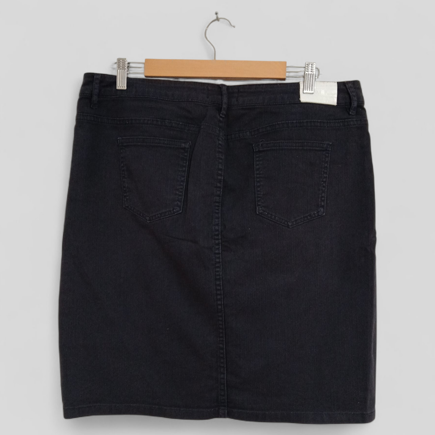 (14) JUMP Denim | Black Skirt