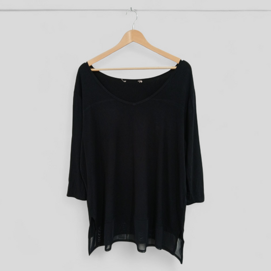 (18) Avella | Black Blouse