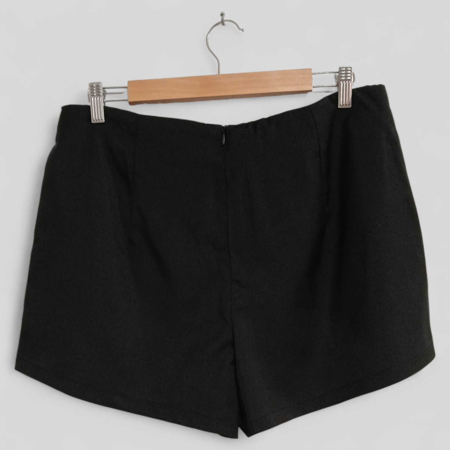 Image of (XL) Shein | Black Shorts