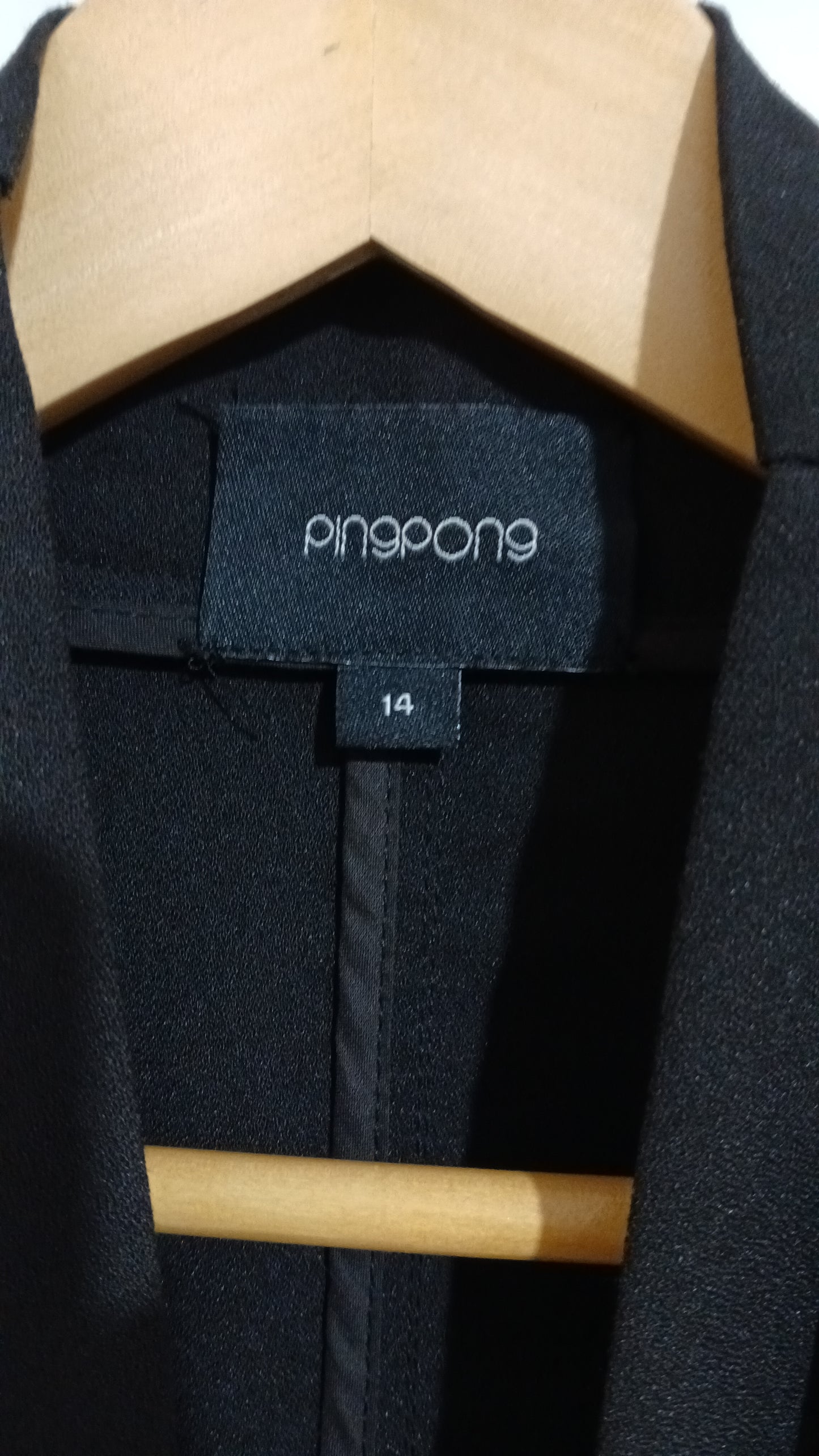 (14) Pingpong | Black Cardi/Blazer