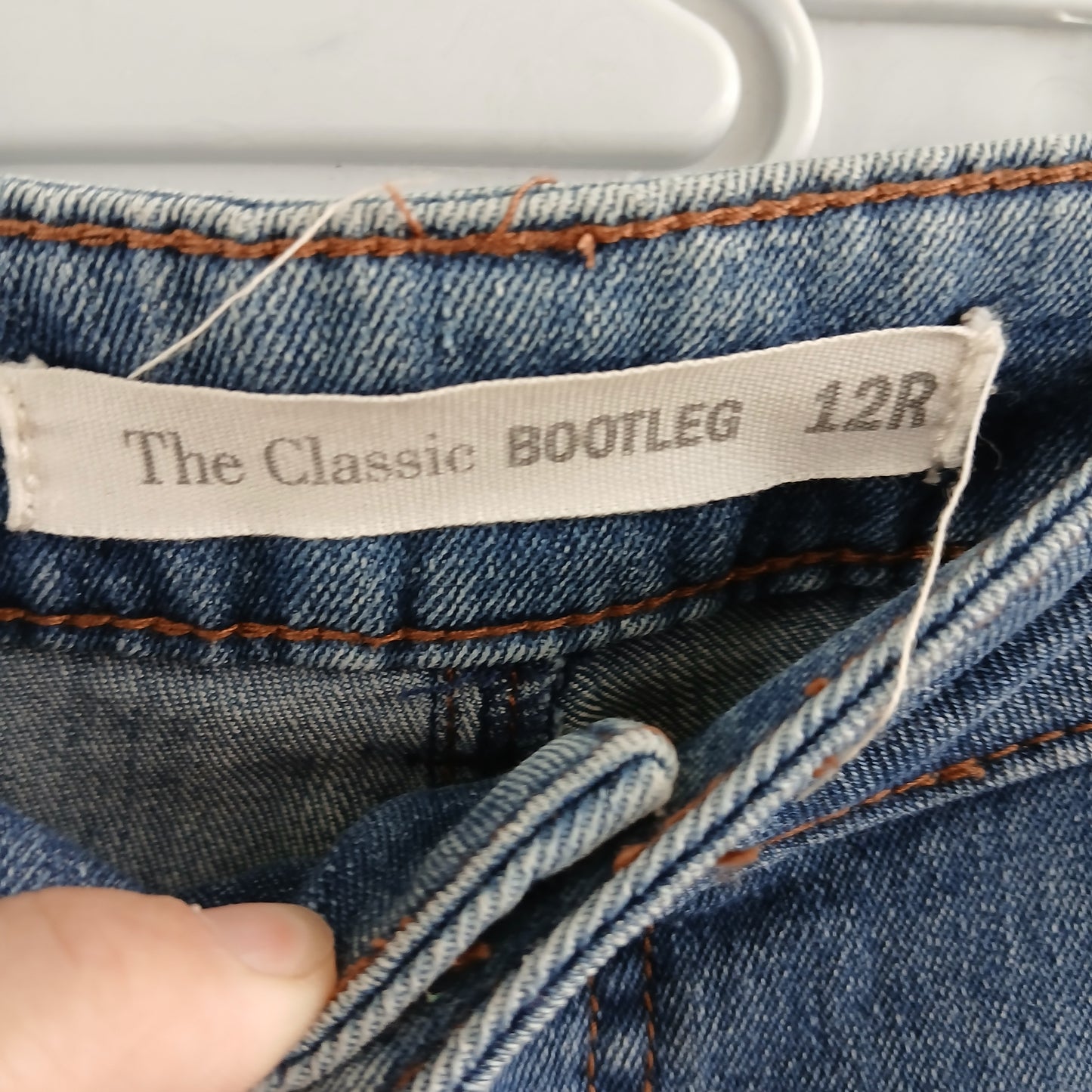 (12R) Classic Bootleg Jeans