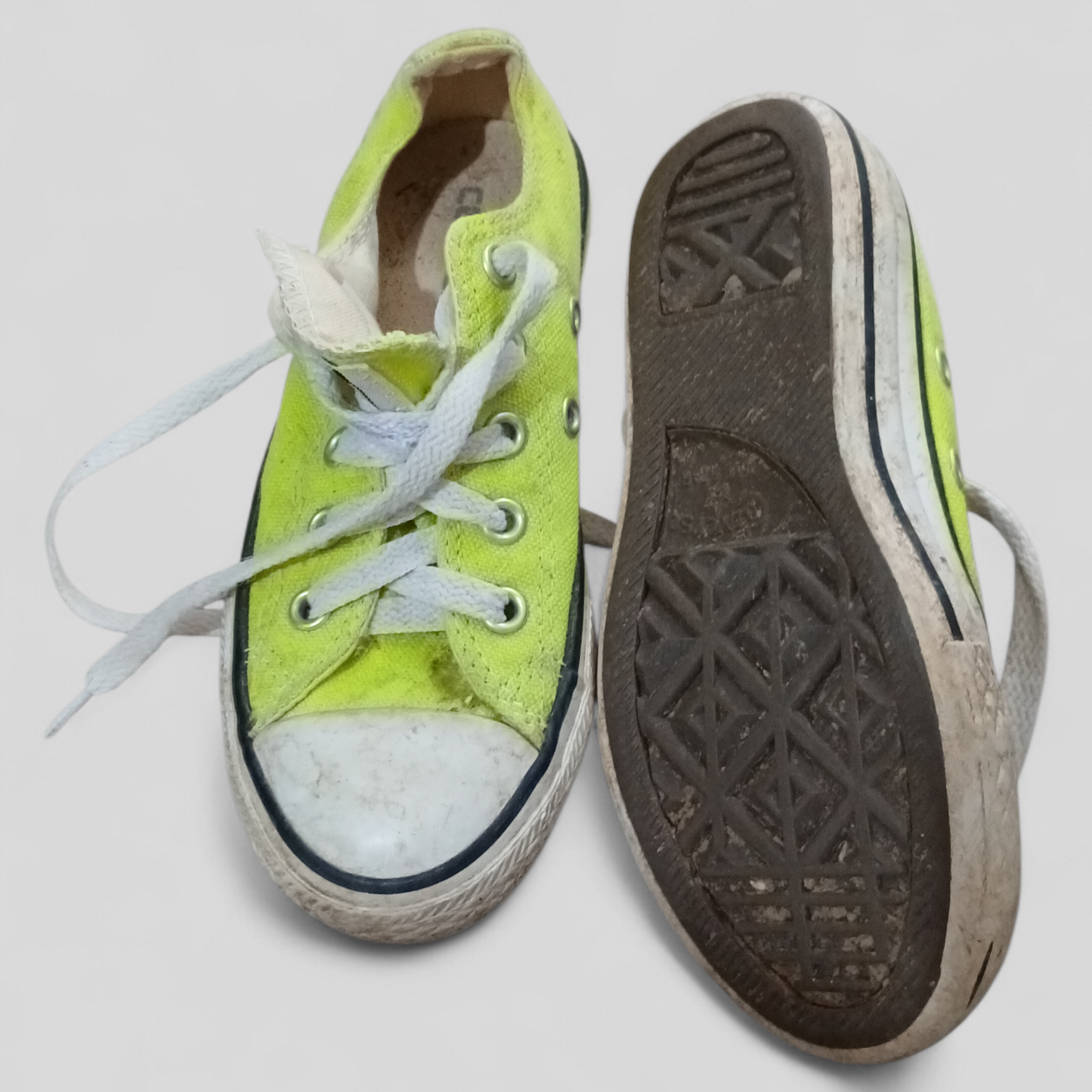(28) Converse | Lime