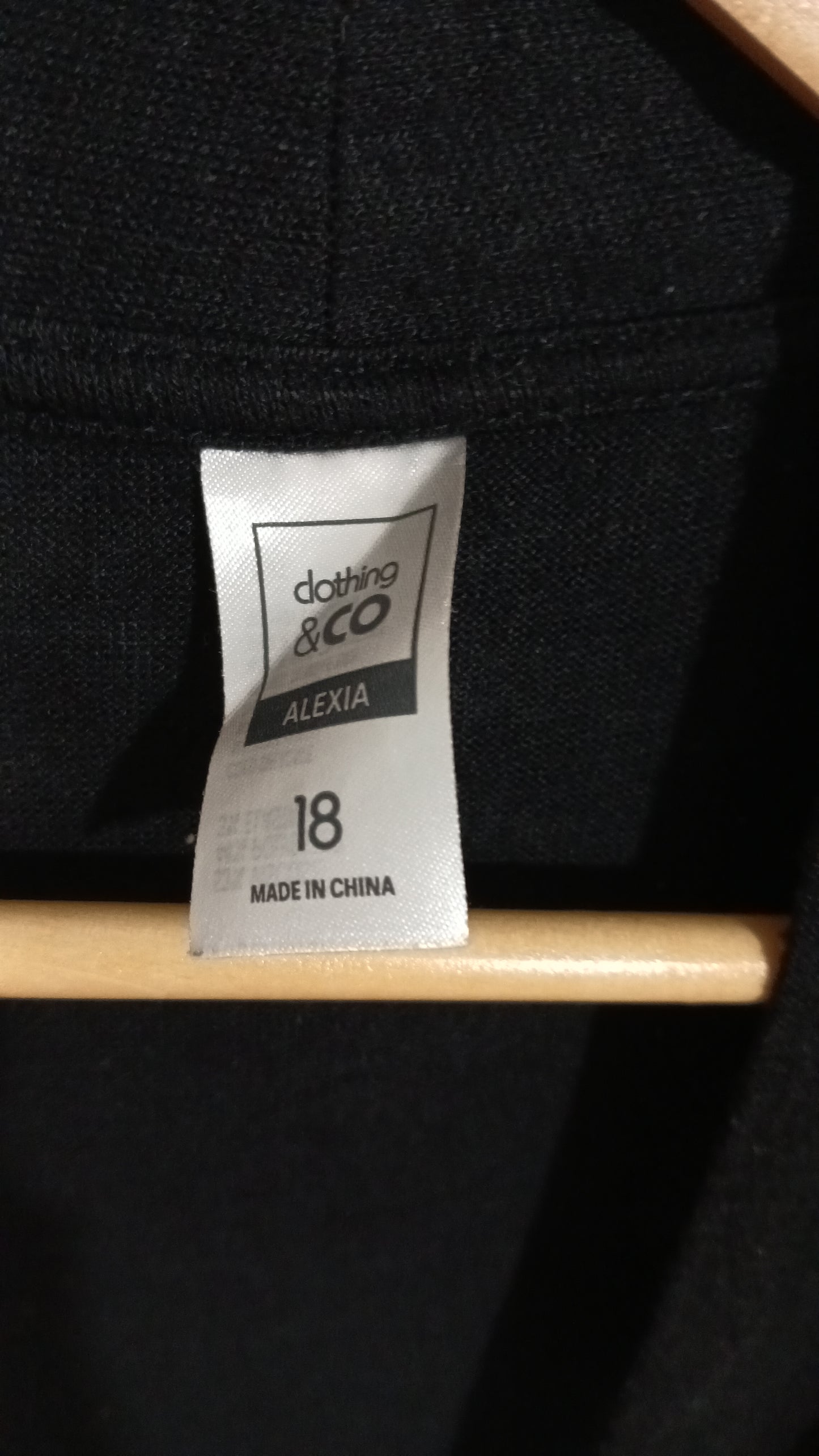 (18) Clothing & Co | Black Cardigan