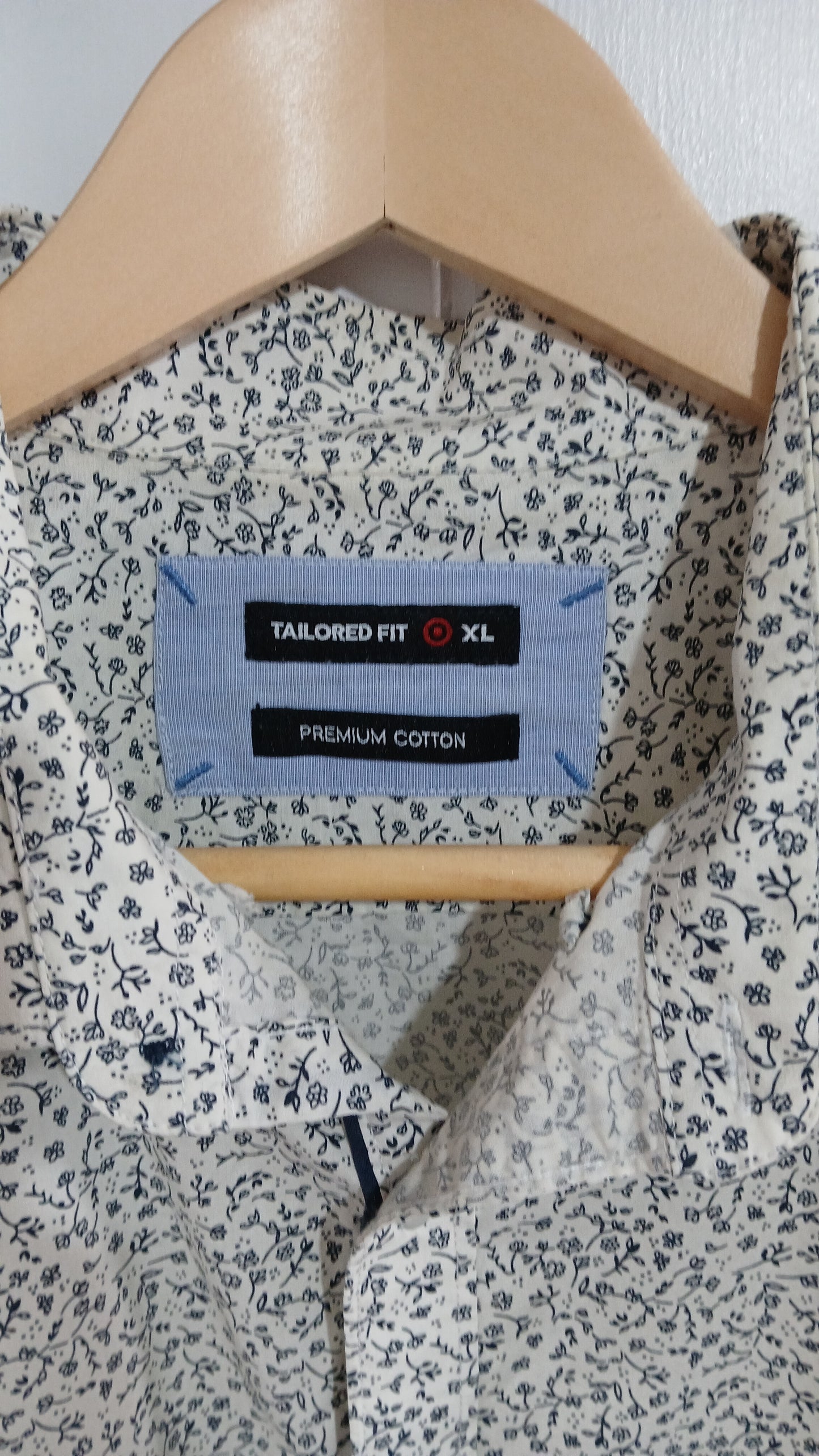 (XL) Target | LS Dress Shirt