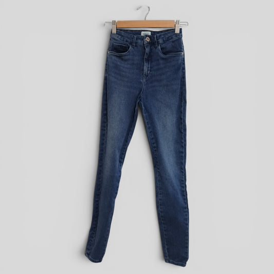 (32/S) ONLY | Skinny Jeans