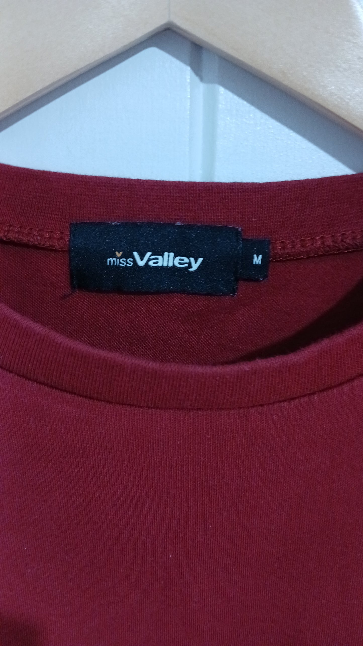 (M) Miss Valley | Crop Tee