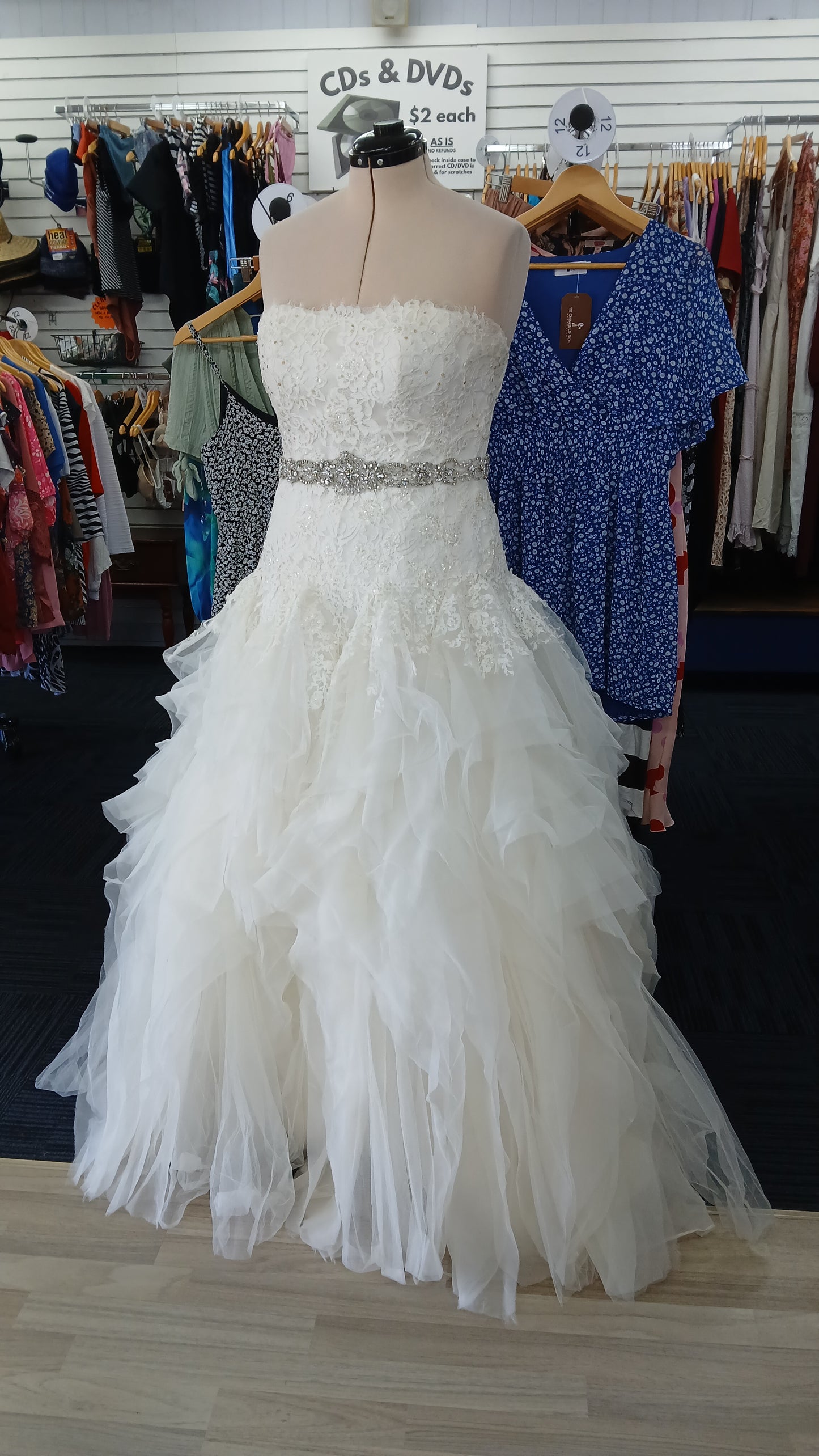 (14-16) Pronovias | Wedding Dress