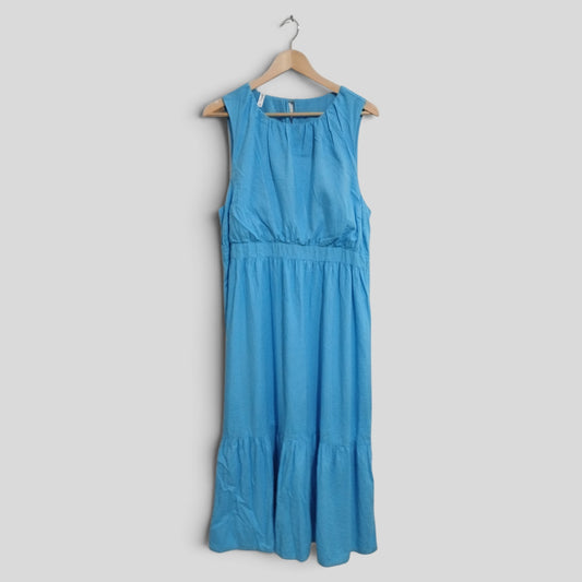 (18) &me | Blue dress