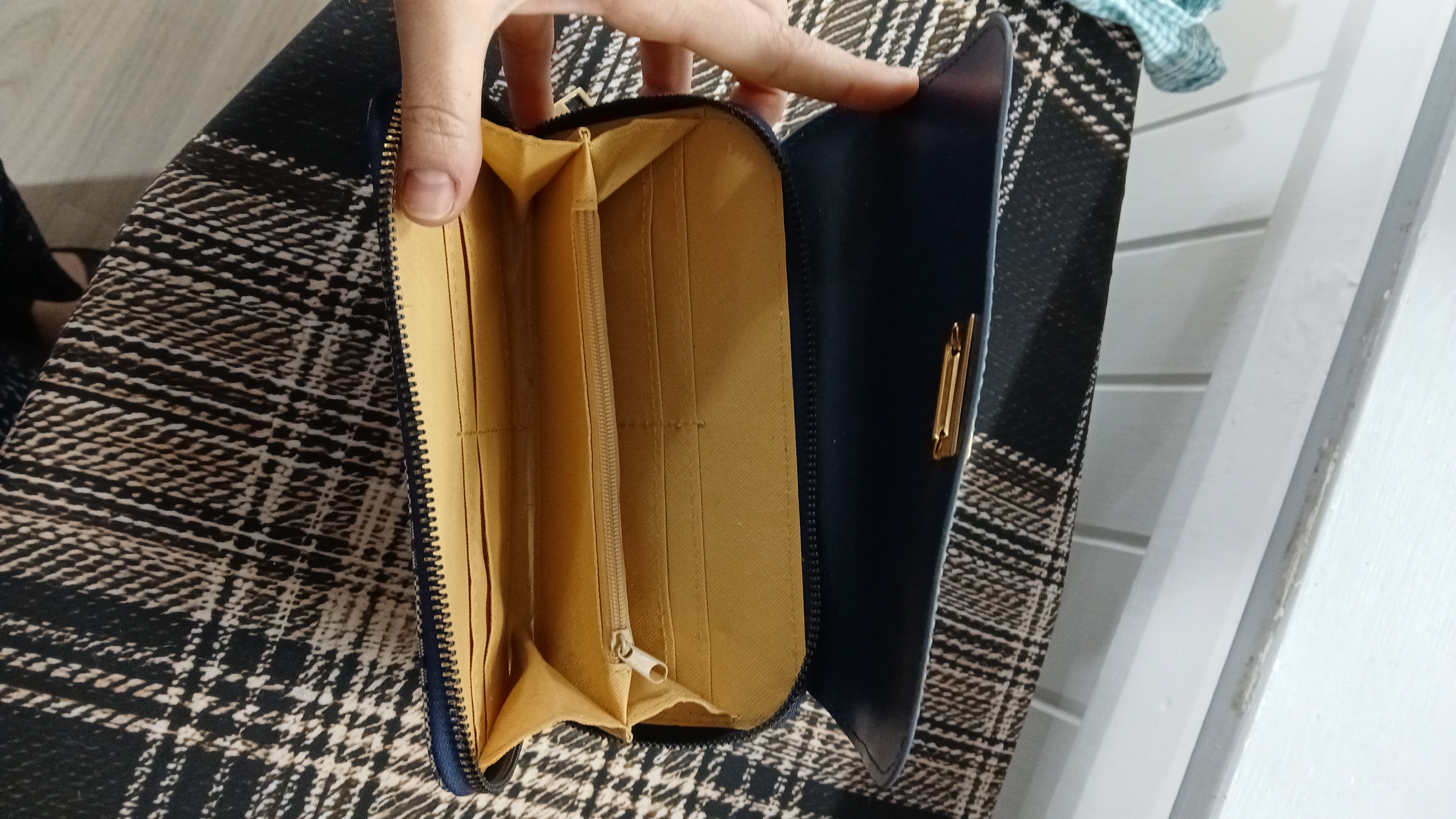 Image of Purse