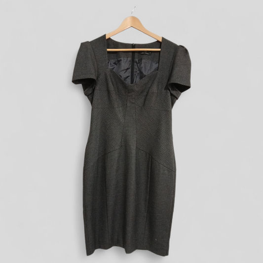 (14) Cue | Grey Dress W Belt
