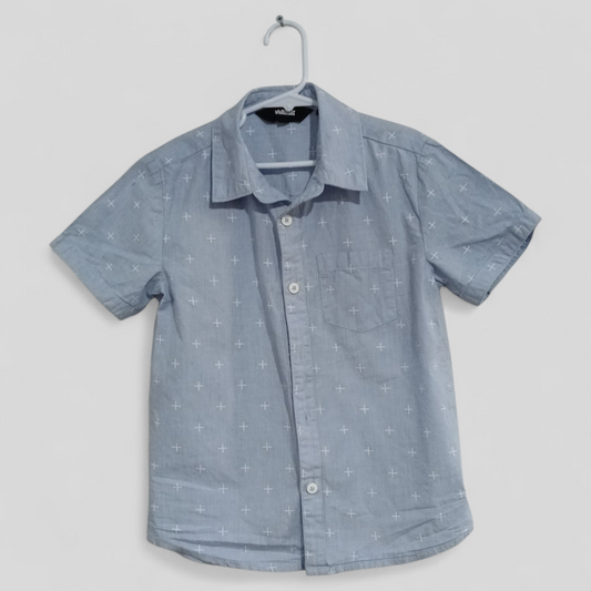 (8JNR) BauHaus | Button Up