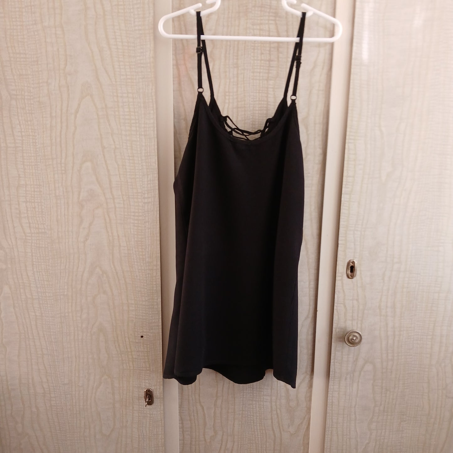 (6) Black Lace-Up front singlet blouse