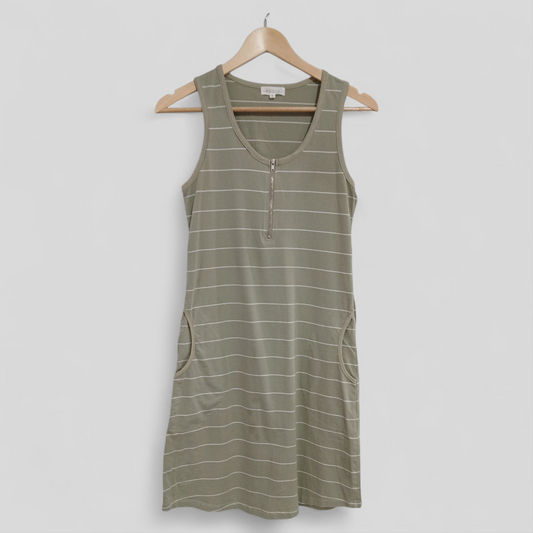 (8) Moolk | BF Friendly Dress