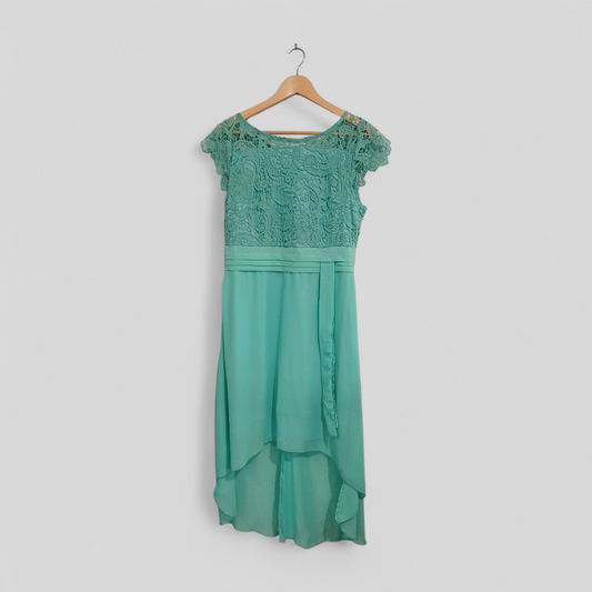 (L) Shein | Lace Dress