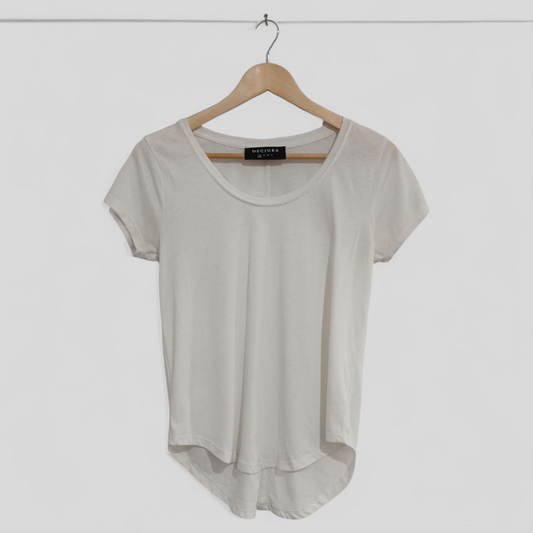 (XS) Decjuba | White Tee