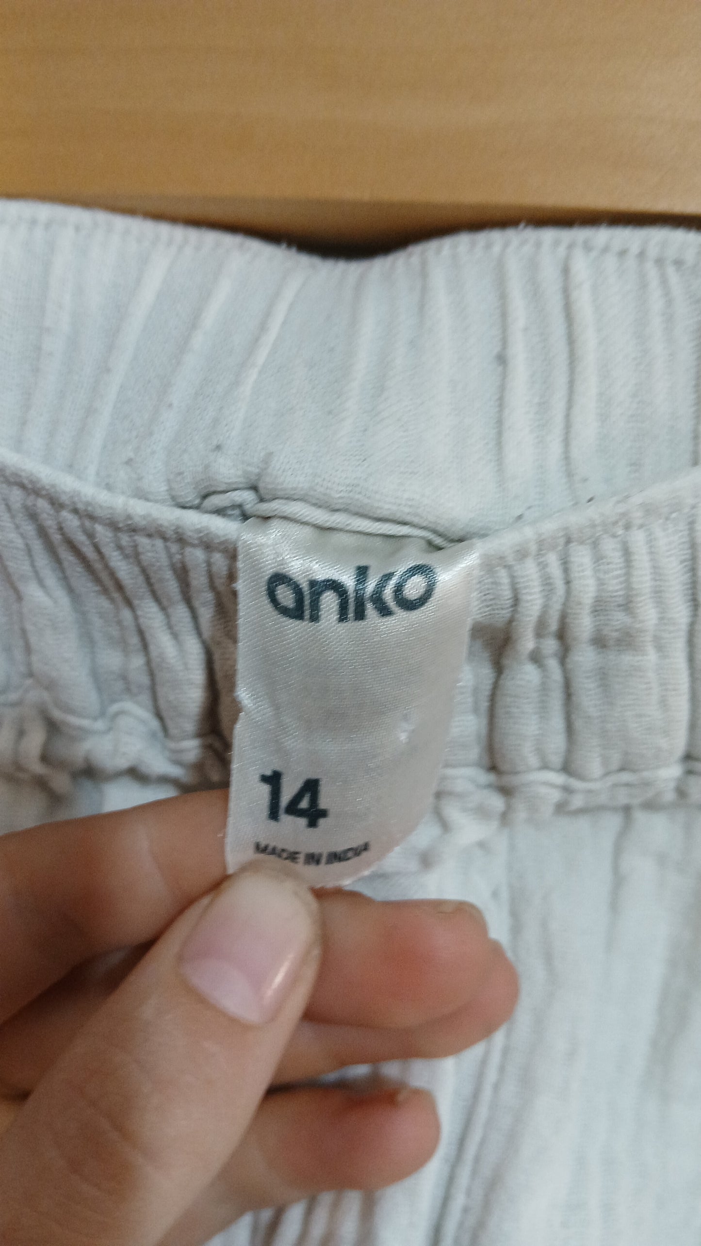 (14) Anko | White Shorts