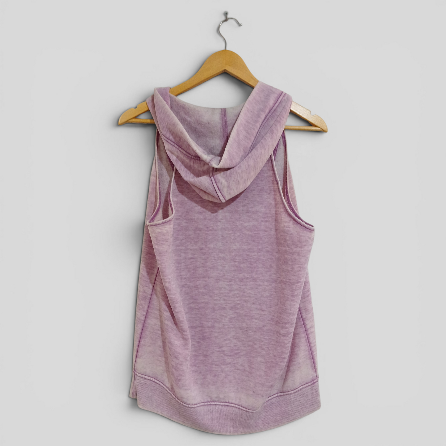 (L) Lorna Jane | Distressed Sleevless Hoodie