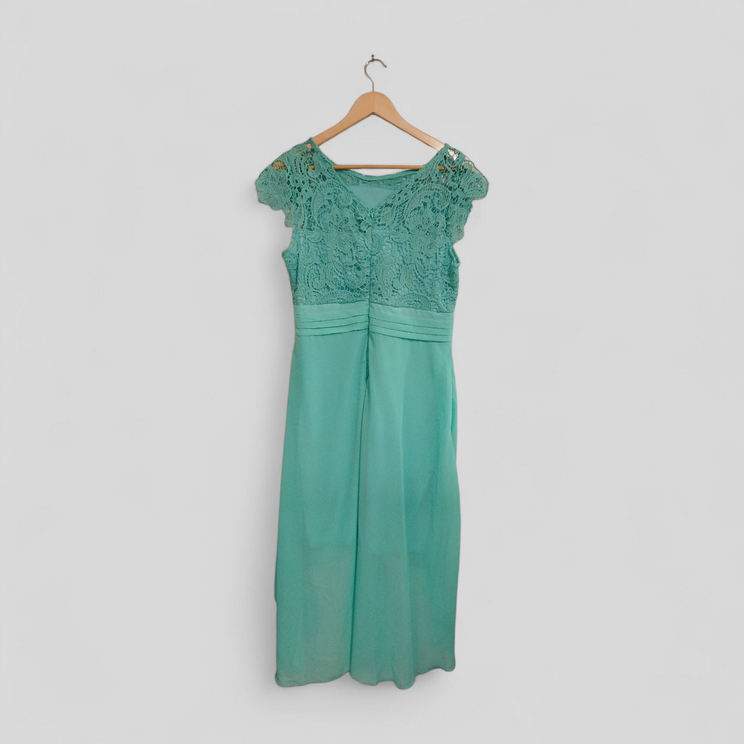 (L) Shein | Lace Dress