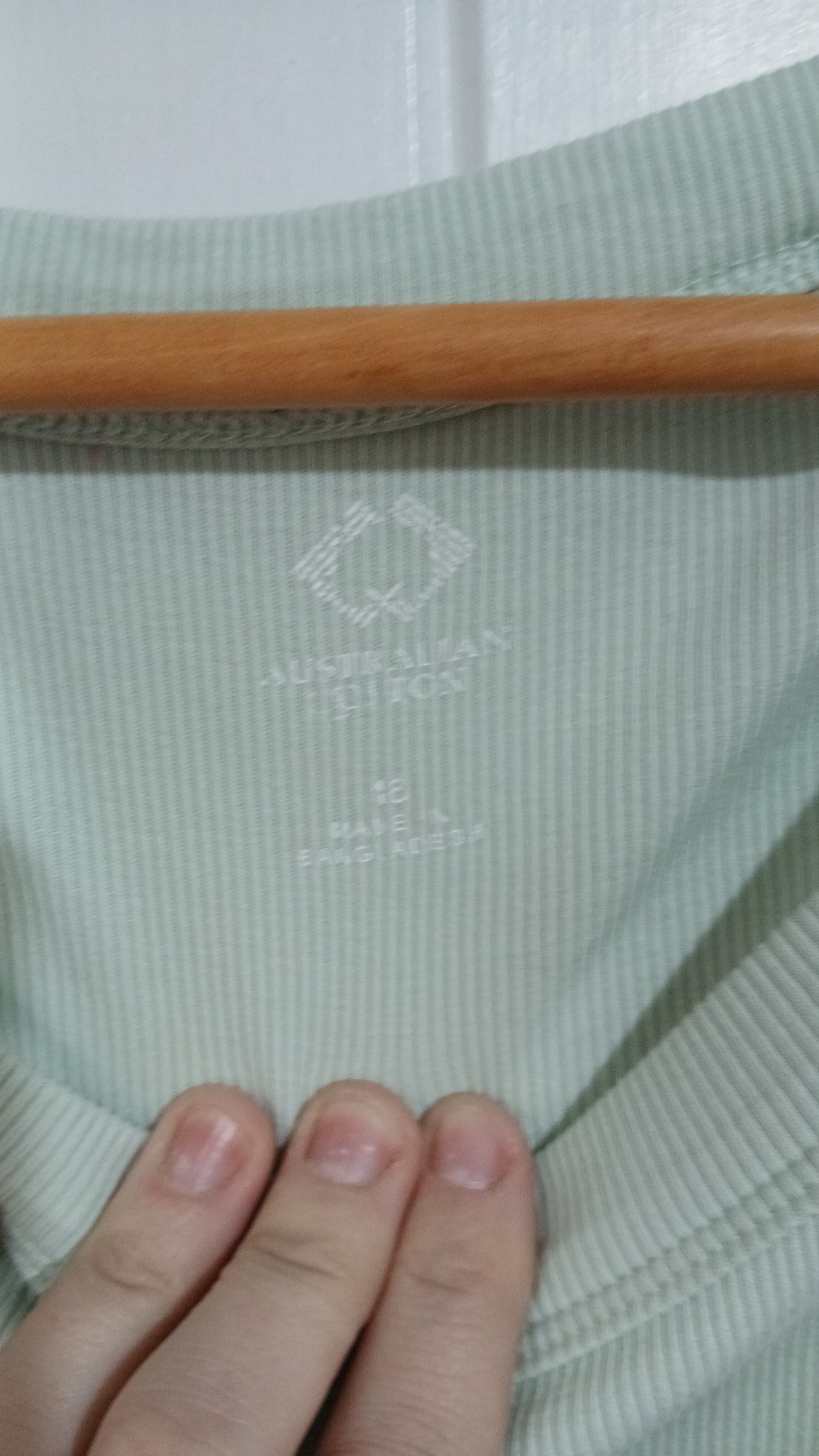 (16) Australian Cotton | Mint Singlet