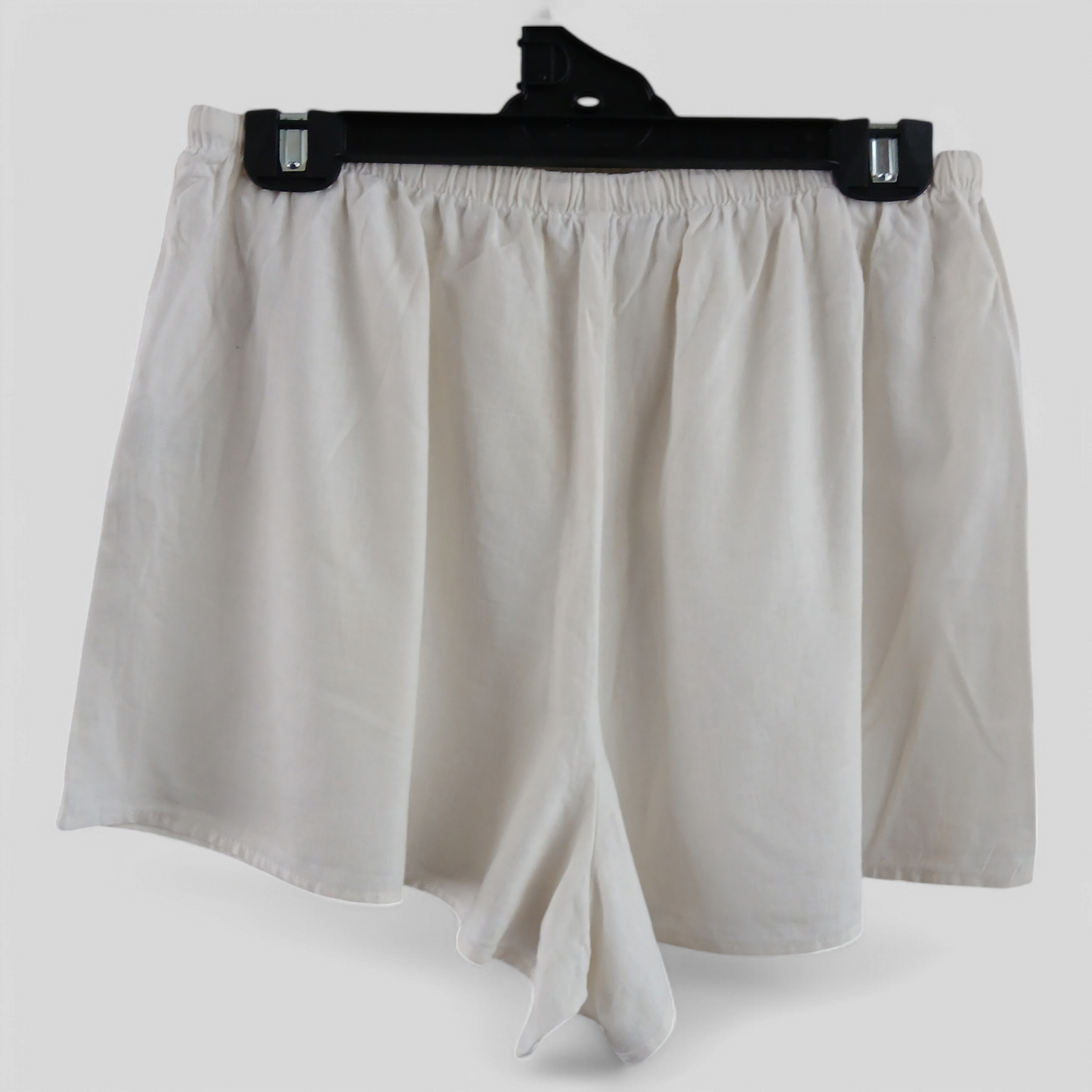 (12) Cotton On | White Shorts