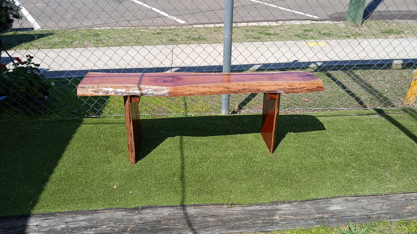 Beefwood Benchseat