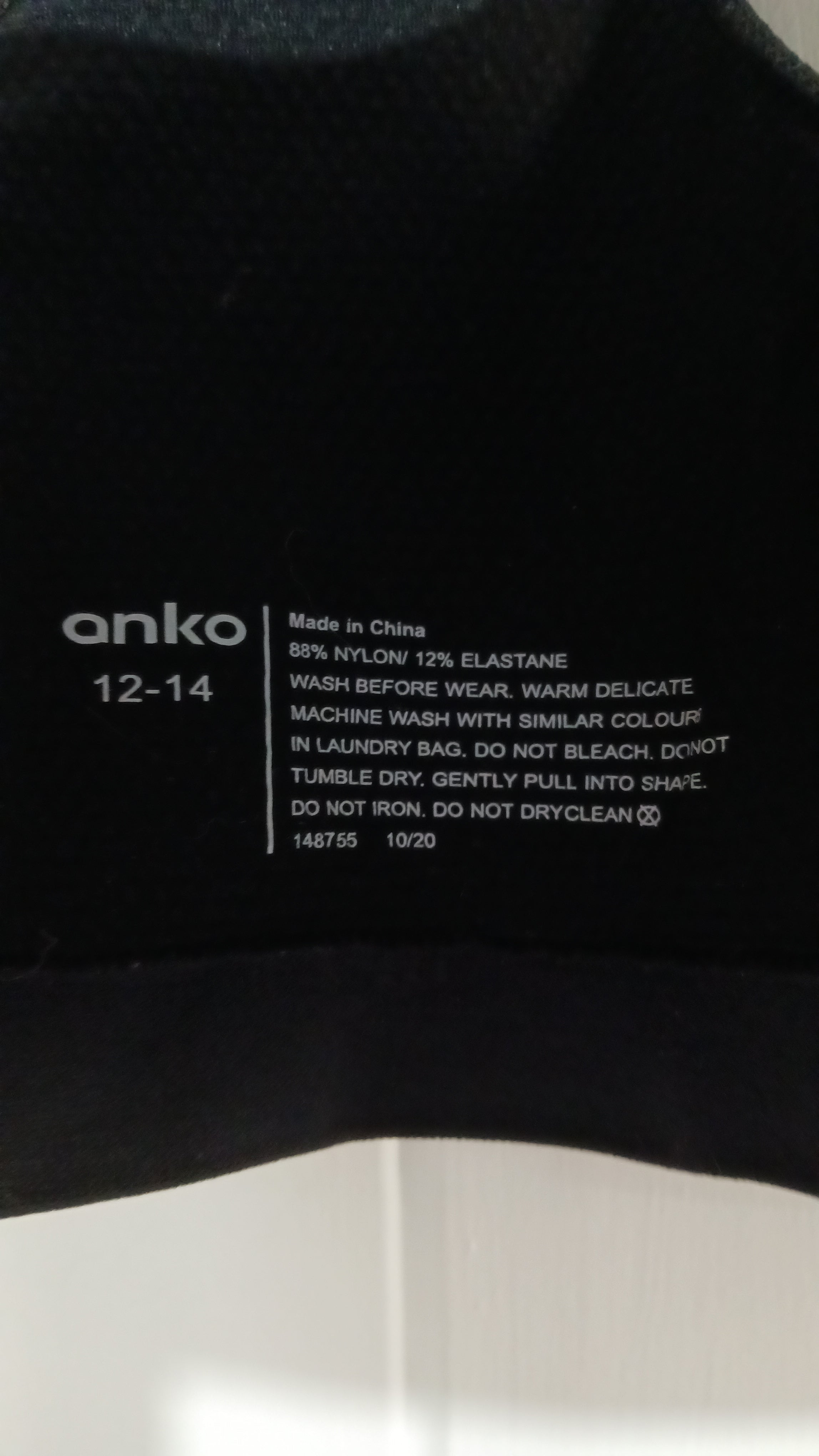 Image of (12-14JNR) Anko | Black Sports Crop