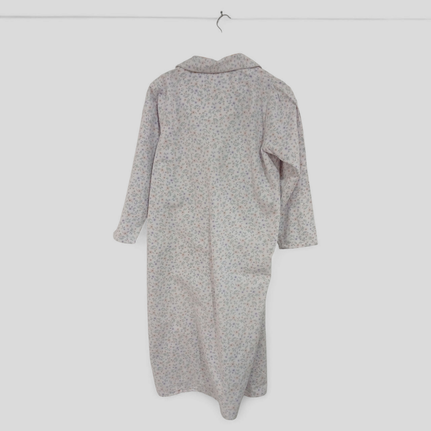 (S/M) Flanellette Night Gown