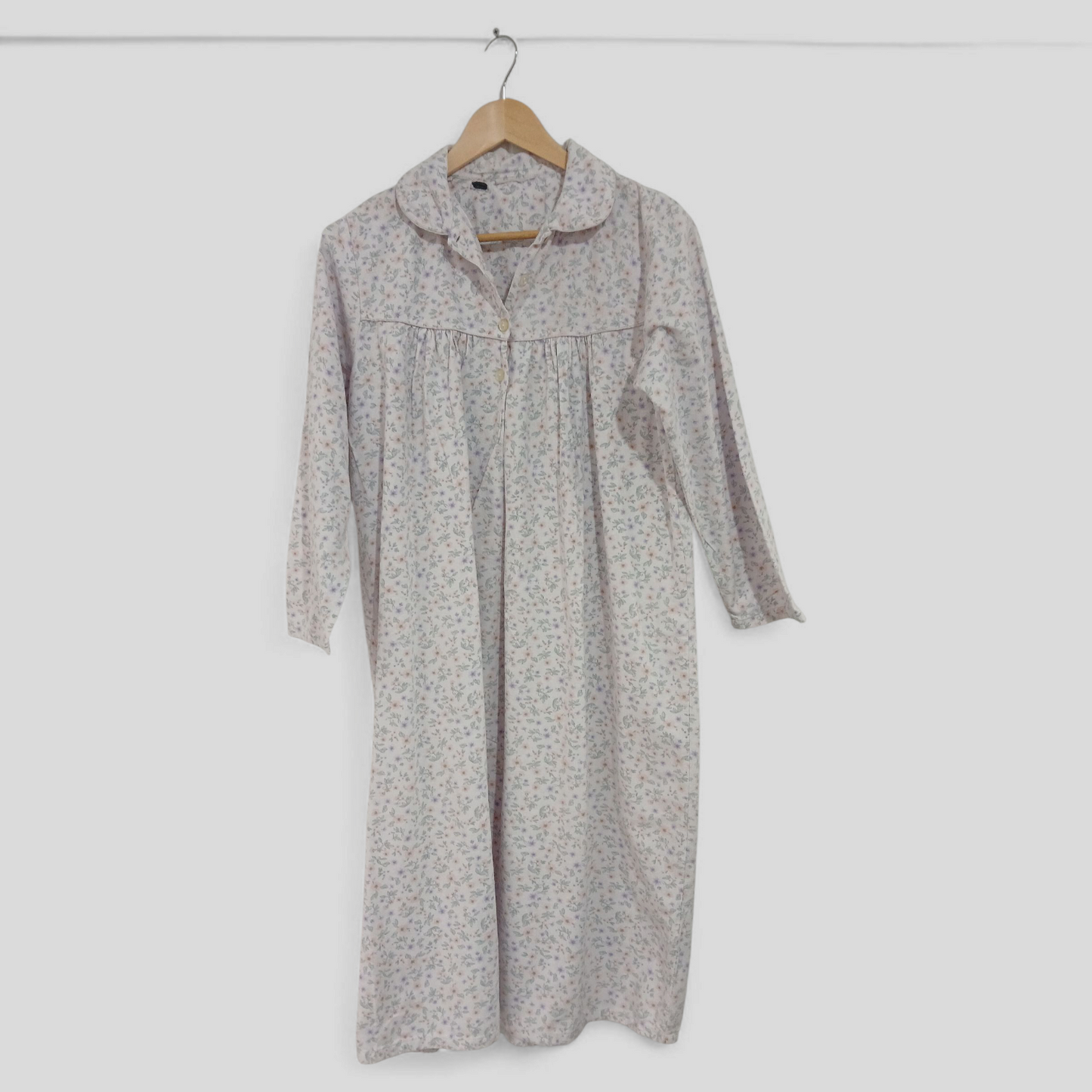 (S/M) Flanellette Night Gown