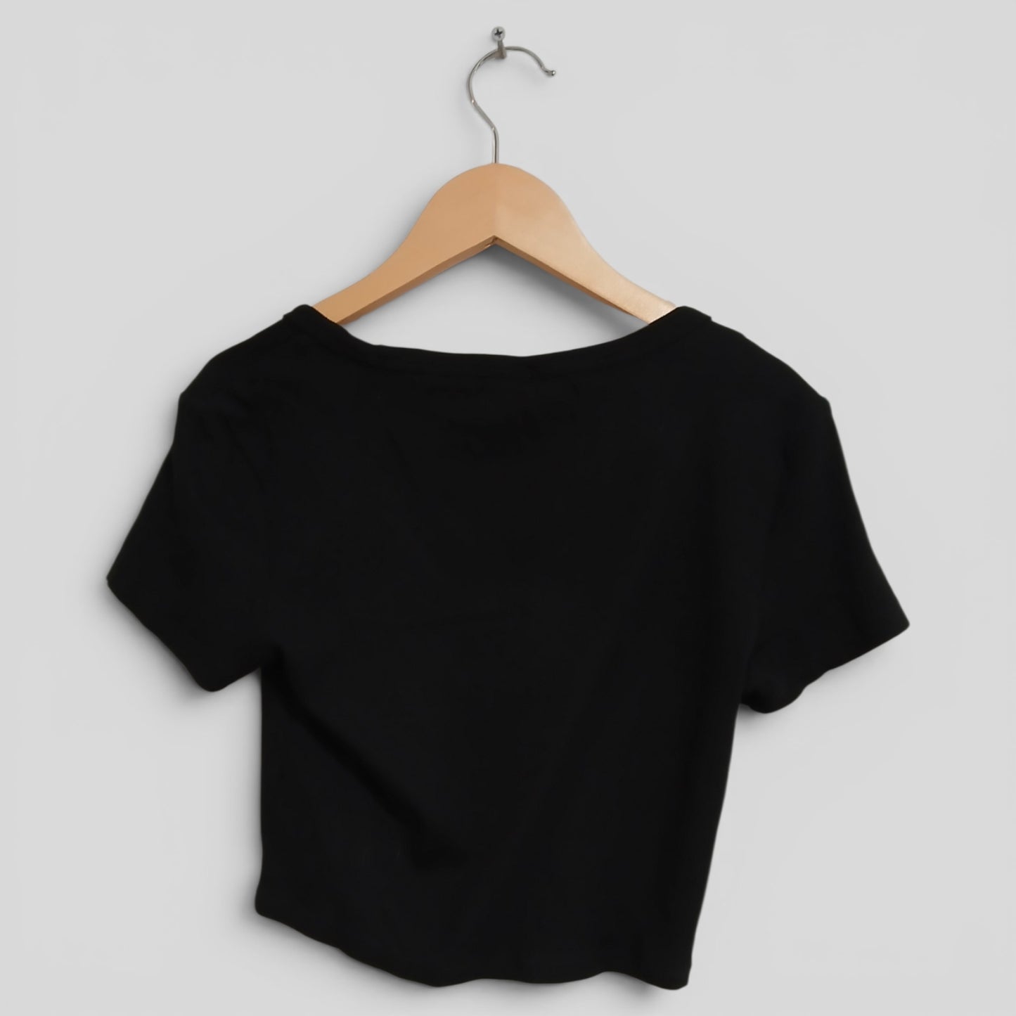 (8) Anko | Black Crop Tee