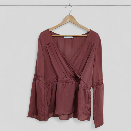 (12) Atmos & Here | Blouse