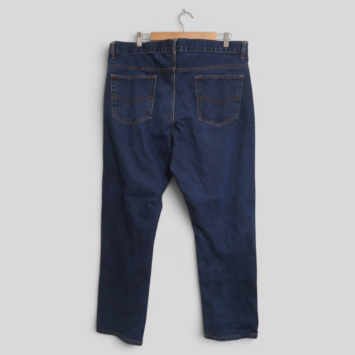 (40/102) Lowes | Jeans