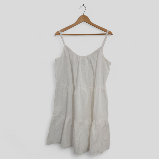(18) Anko | White Dress