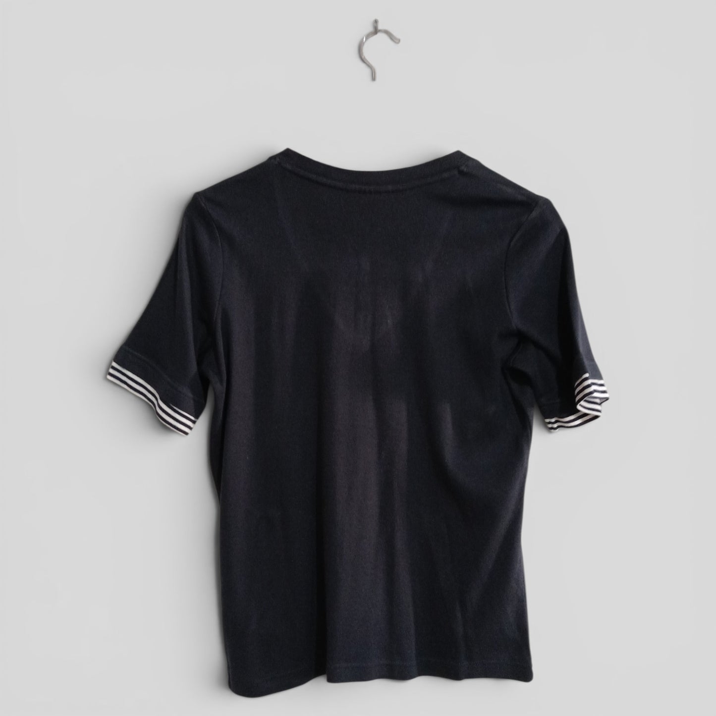 (12) Navy Tee Striped Accents