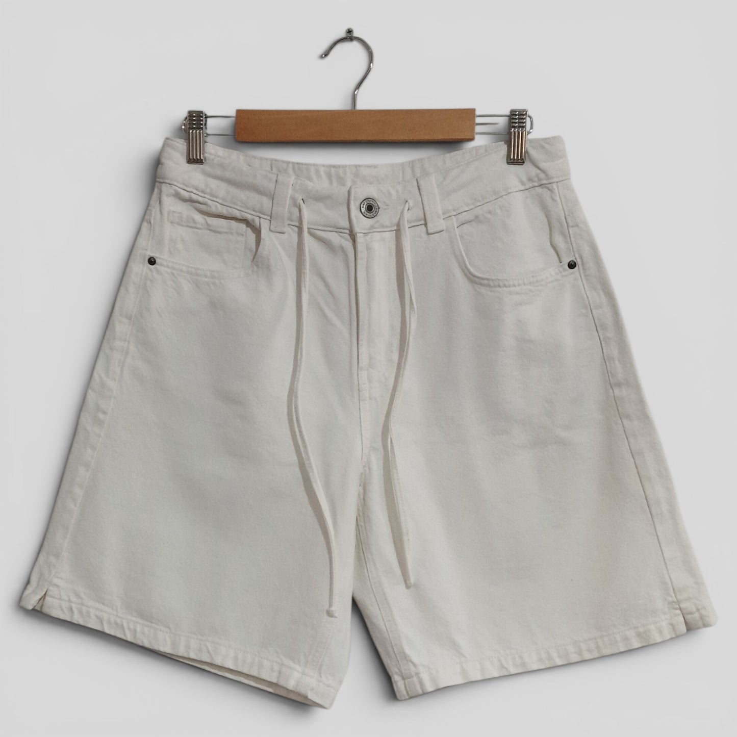 (12) Anko | White Shorts