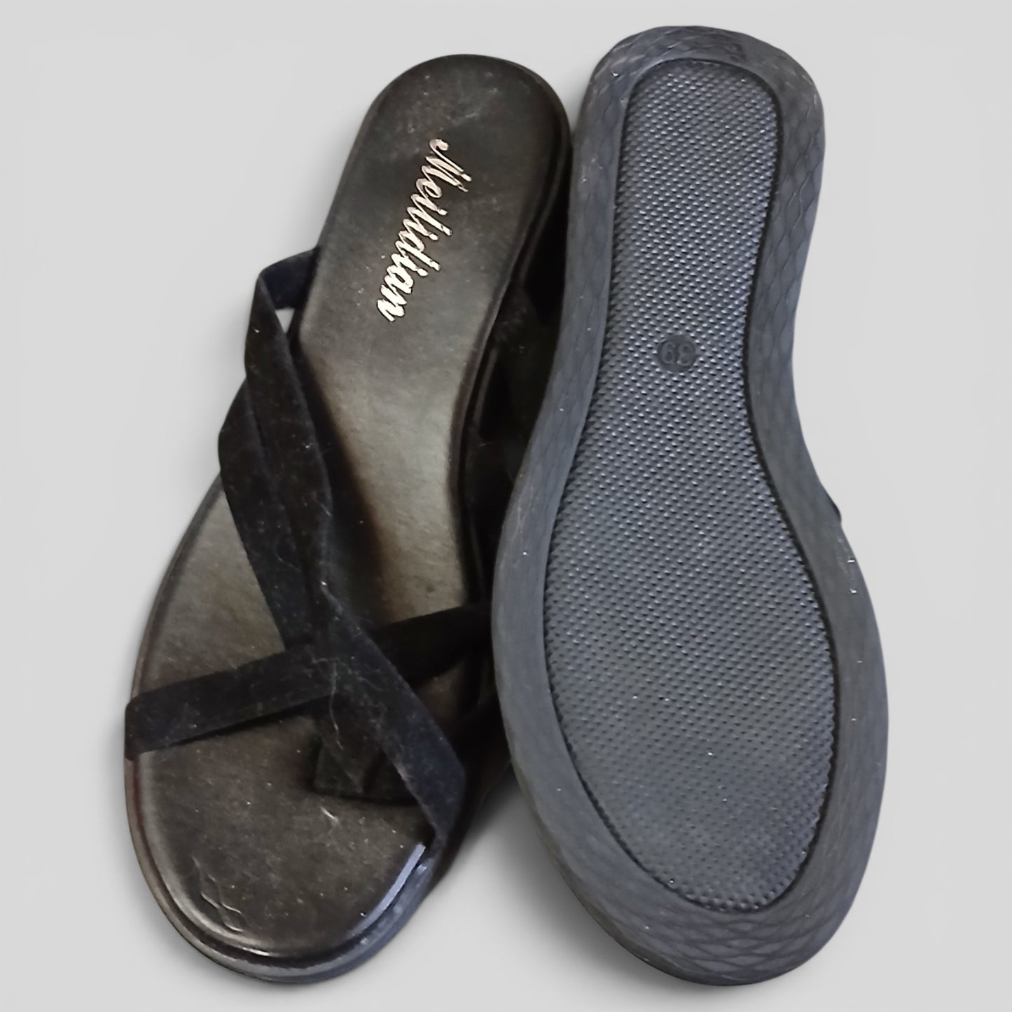 (39) Meilidian | Black Sandals