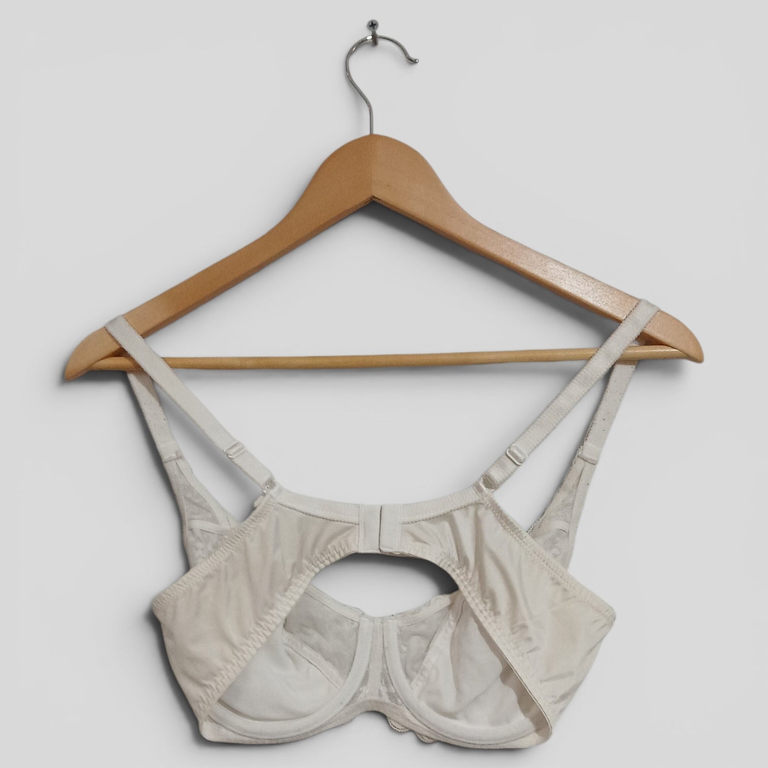 Image of (16B) Target | White Lace Underwire Bra