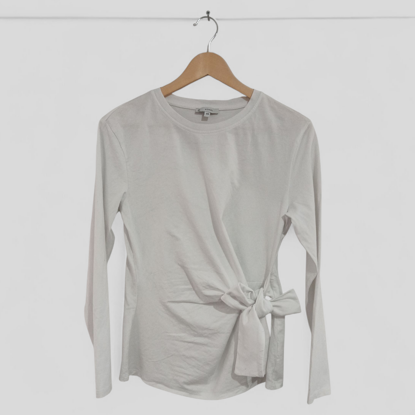 (XS) Target | Tie Front White Blouse