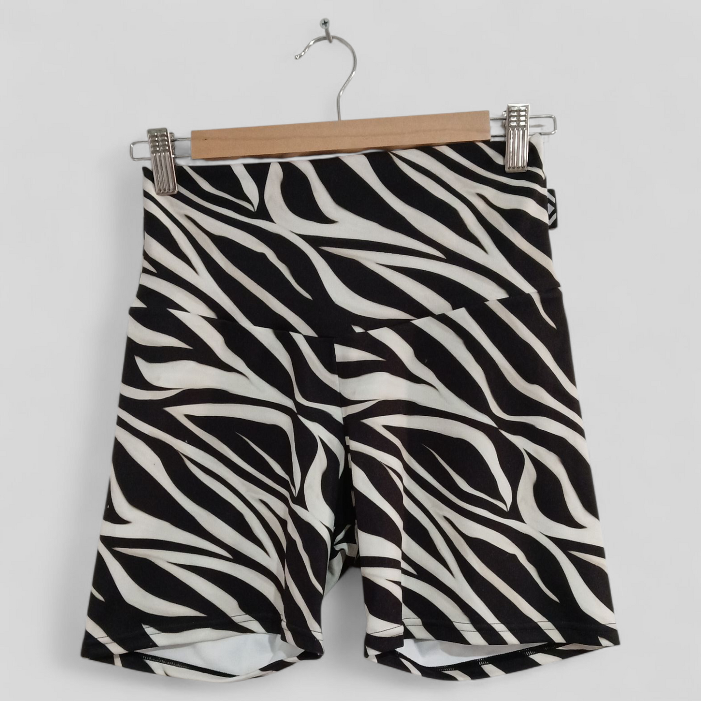 (14) Exotica Athletica | Shorts Zebra