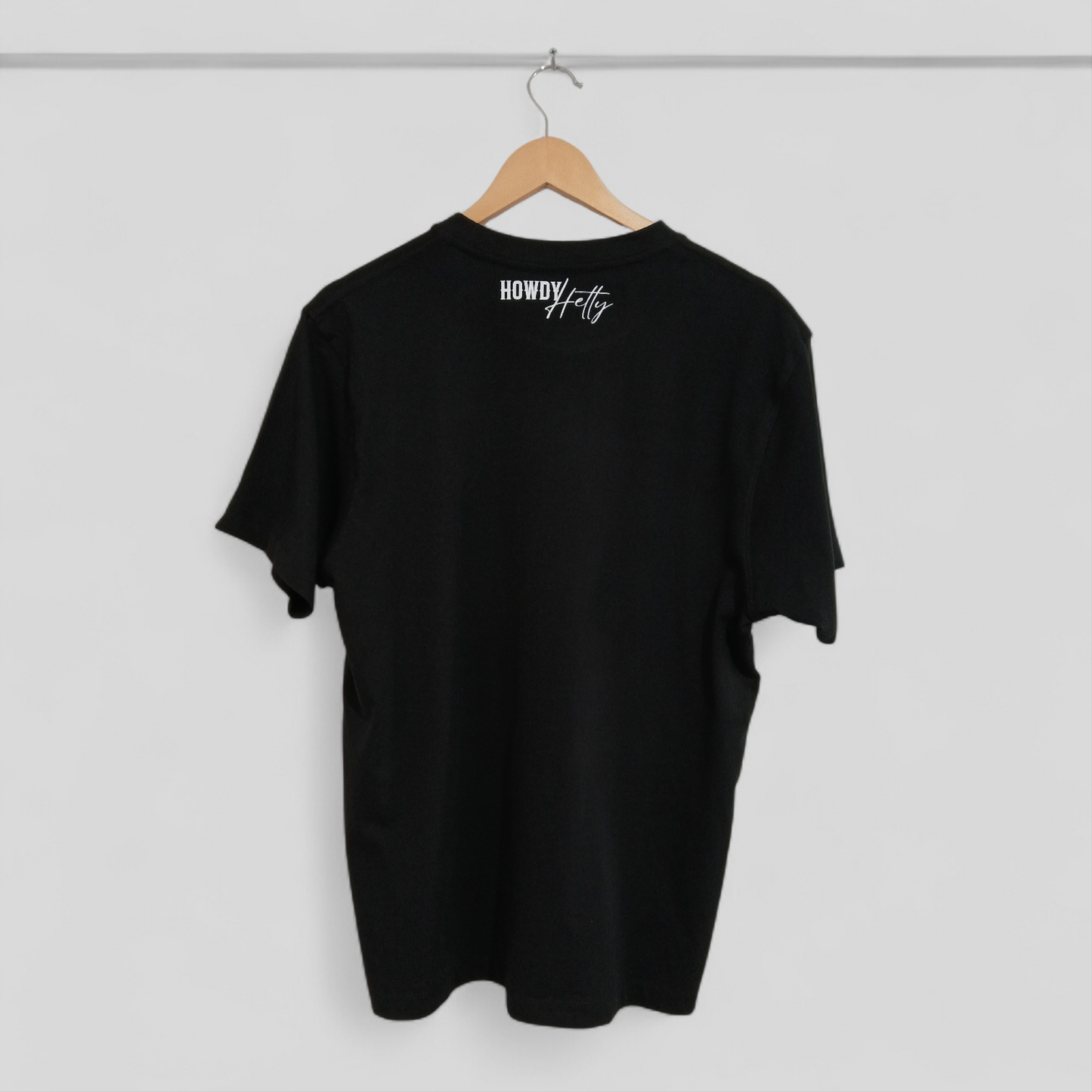 (S) BNWT | Howdy Hetty | Black Graphic Tee