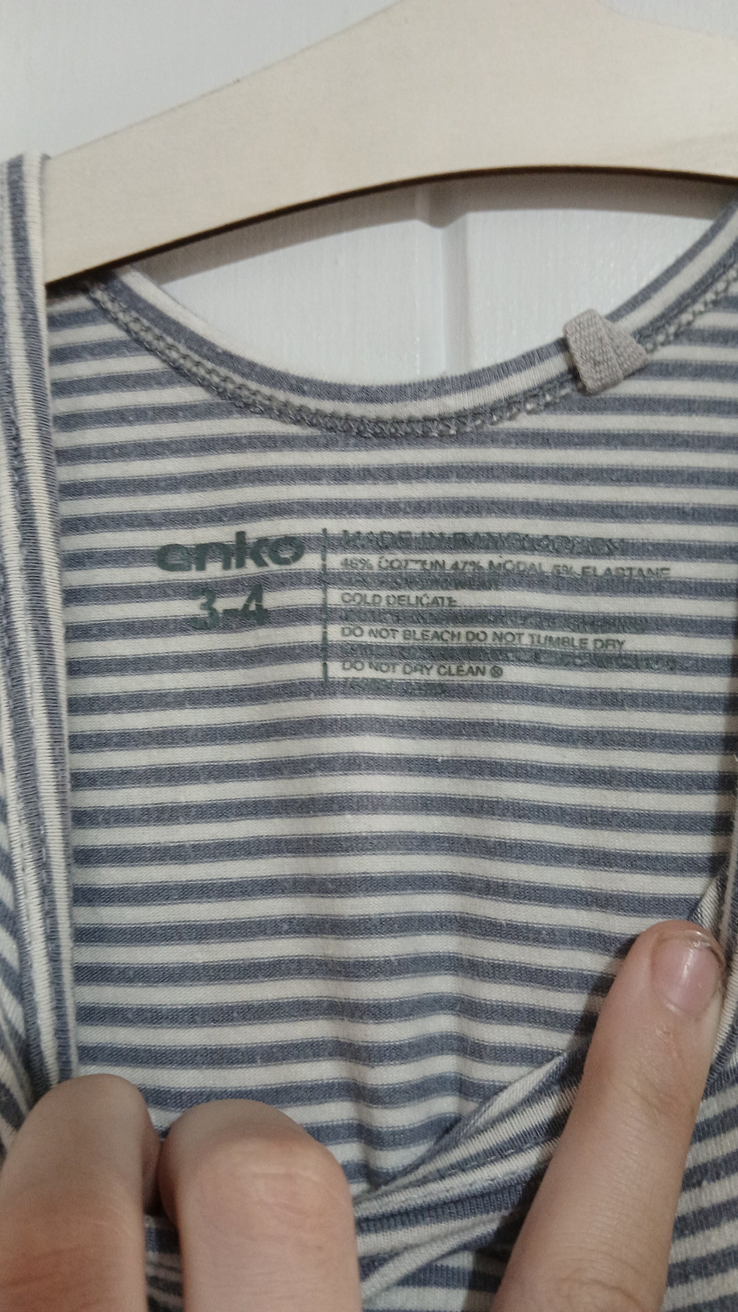 (3-4JNR) Anko | Striped Singlet