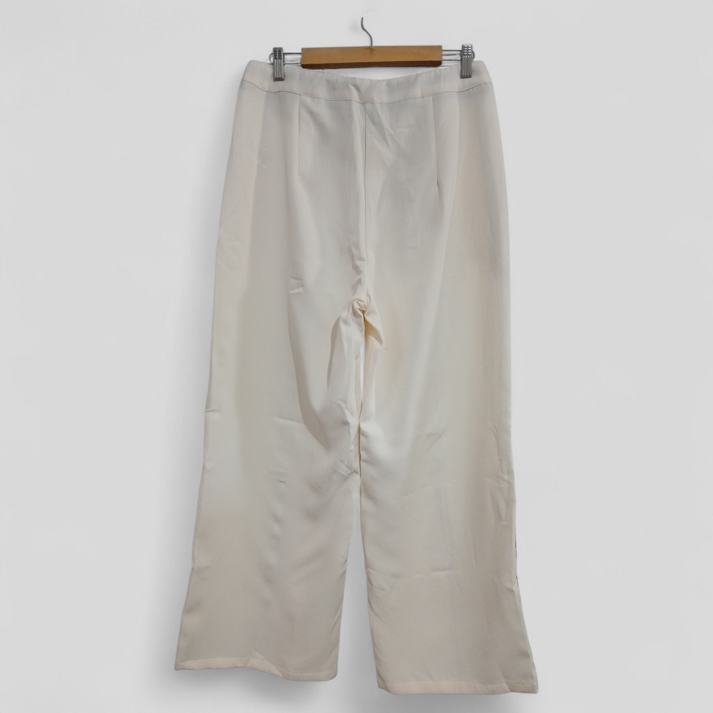 (L) Shein | Cream Black Stripe Pants