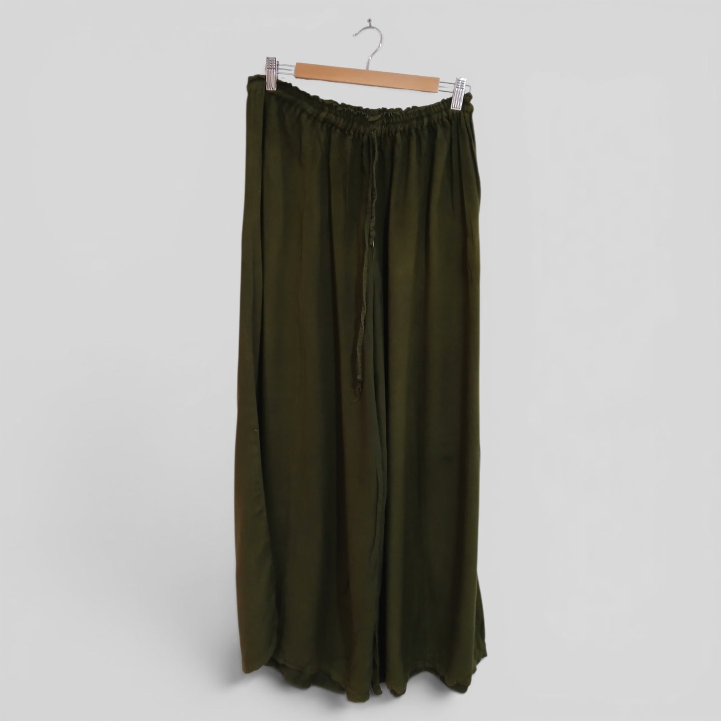 (M) Green Pants