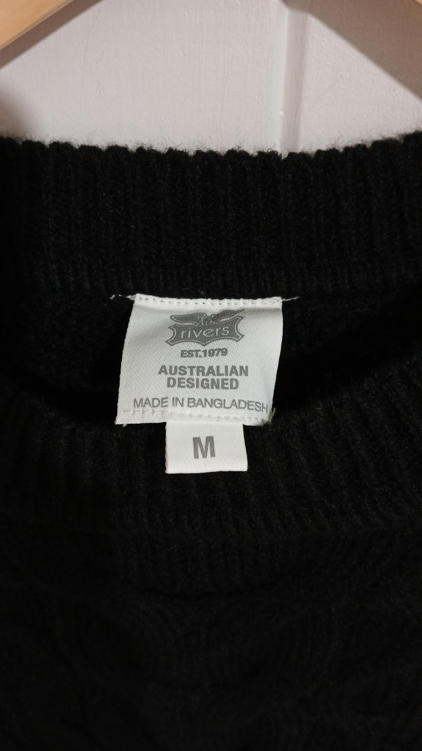 (M) Rivers | Black Knit Sweater