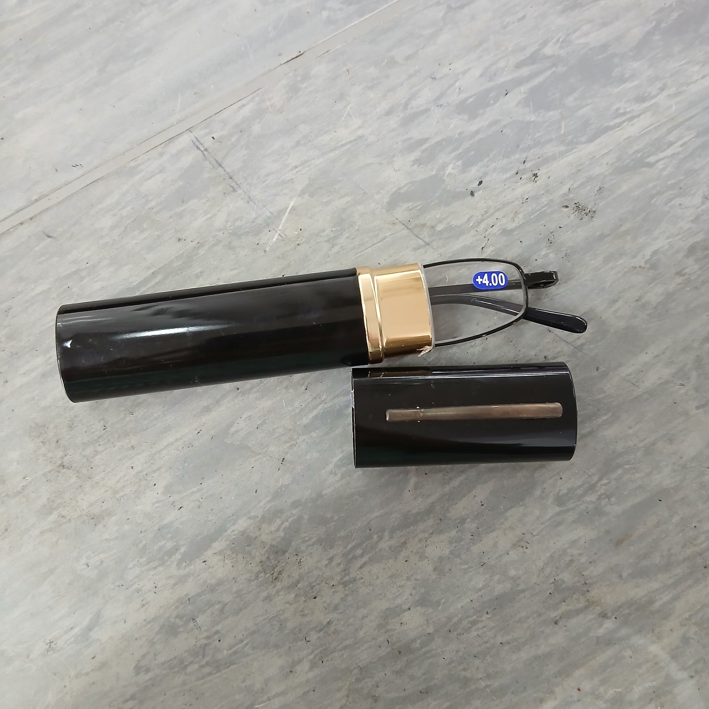 GLASSES READER +4.00 TUBE